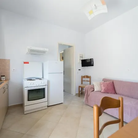 Vilatoria Aparthotel Agia Thekli